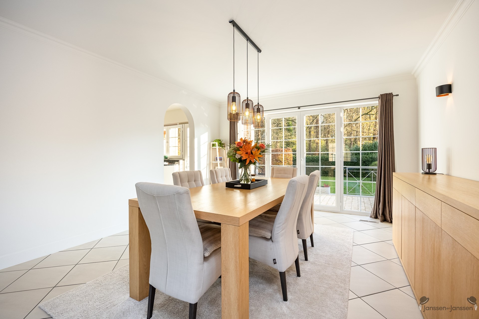 Lichtrijke, top-onderhouden woning in een doodlopende straat in hartje Sint-Job - foto 4