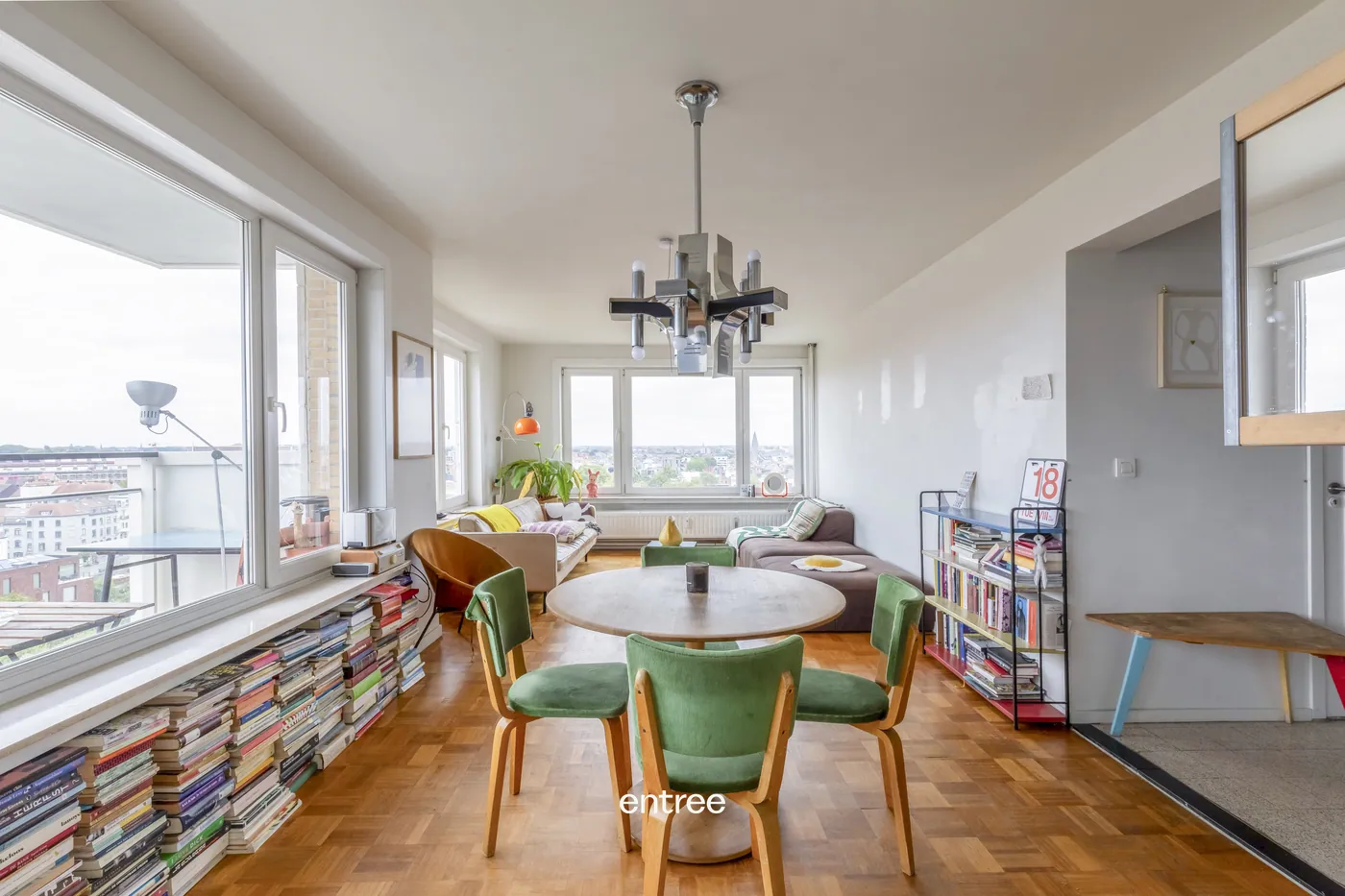Modern en ruim appartement met perfecte ligging in het hart van Gent - foto 1