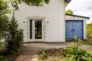 À VENDRE – CHARMANTE MAISON AVEC POTENTIEL DANS UN CADRE RURALVous recherchez une maison habitable immédiatement, tout en ayant la possibilité de la...