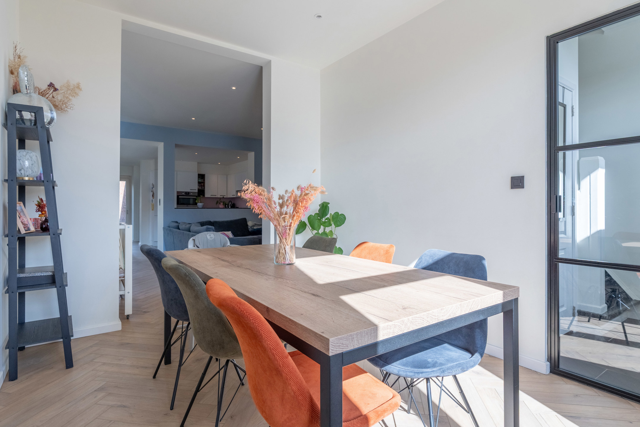 Instapklare 3 slaapkamerwoning met bureau en tuin te Turnhout - foto 4