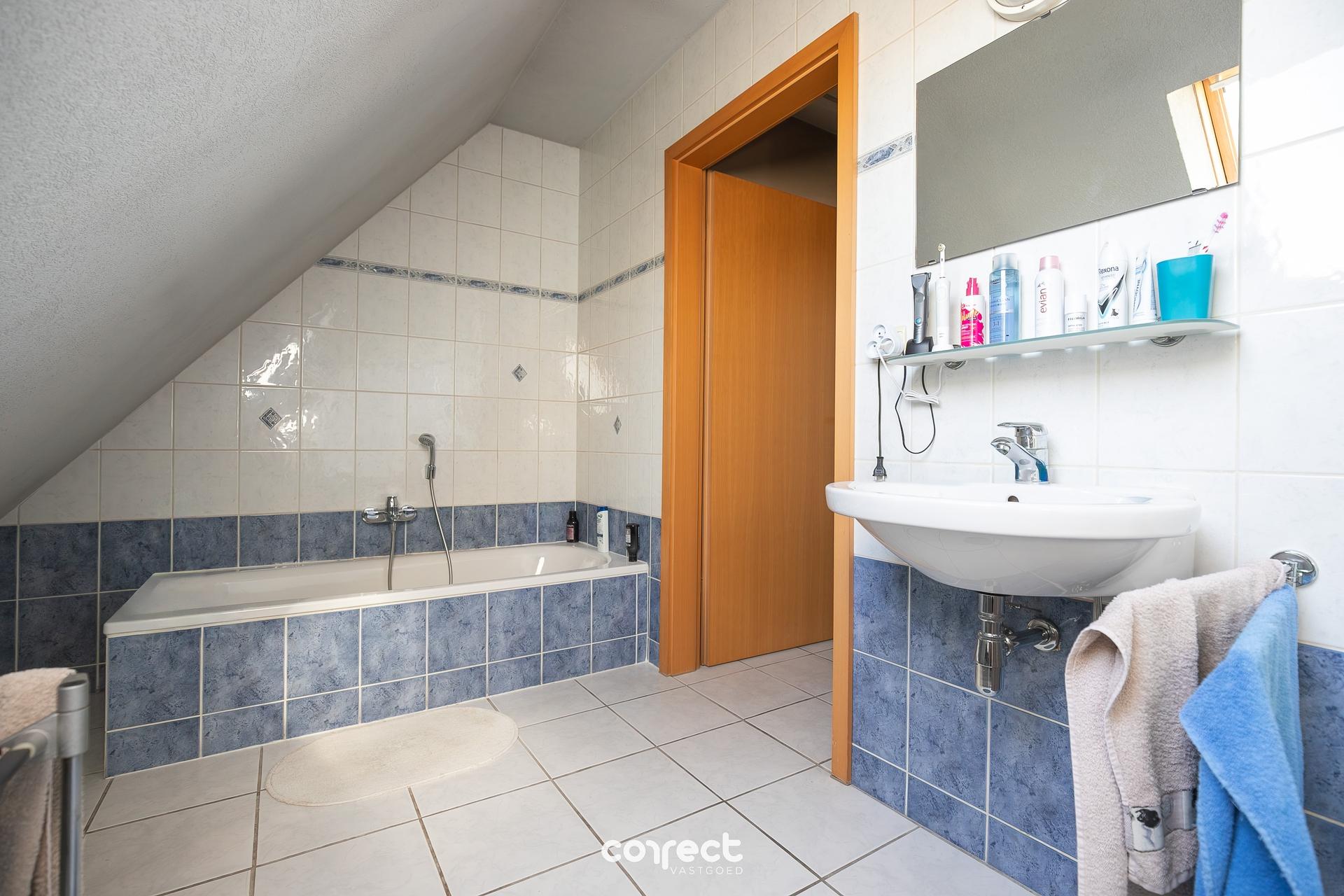 Commercial for sale in Bredene with 3 bedrooms - photo 4