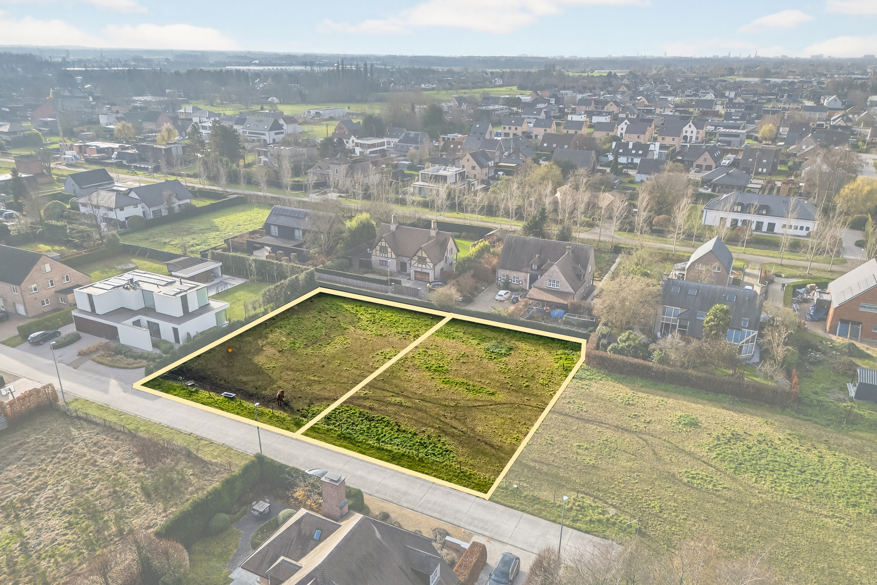 Mooi stuk bouwgrond centraal gelegen in doodlopend straatje - foto 1