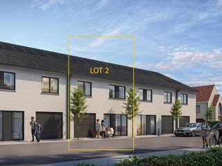 INDELING VAN DE WONING<br /><br />GELIJKVLOERS<br /><br />- Inkomhal- Gastentoilet- Leefruimte met open keuken- Trap naar boven- Berging/wasruimte- Inpandige garage<br />EERSTE VERDIEP<br /><br />- Nachthal met zolderluik- Apart toilet- Badkamer- Berging- Badkamer- 4 slaapkamers<br />ZOLDERVERDIEP<br /><br />- Zolderruimte<br />Afbeeldingen zijn steeds illustratief en contractueel niet bindend.<br /><br />De koper heeft deels nog inspraak in de stijl en afwerking van de woning voor zover deze zaken niet werden vastgelegd door vergunning of bestelling van materialen.<br /><br />TIP: Hoe sneller U beslist in de bouwfase, des te meer inspraak U heeft in de keuze van materialen en/of afwerking.<br /><br />ECO-uitvoering dat voldoet aan strenge energienormen.<br /><br />- Zonnepanelen- Doorgedreven isolatie- Warmtepomp i.p.v. gas- Vloerverwarming- Ventilatie D- Max. E-peil = 30- Elektriciteitsaansluiting : 3 fasen