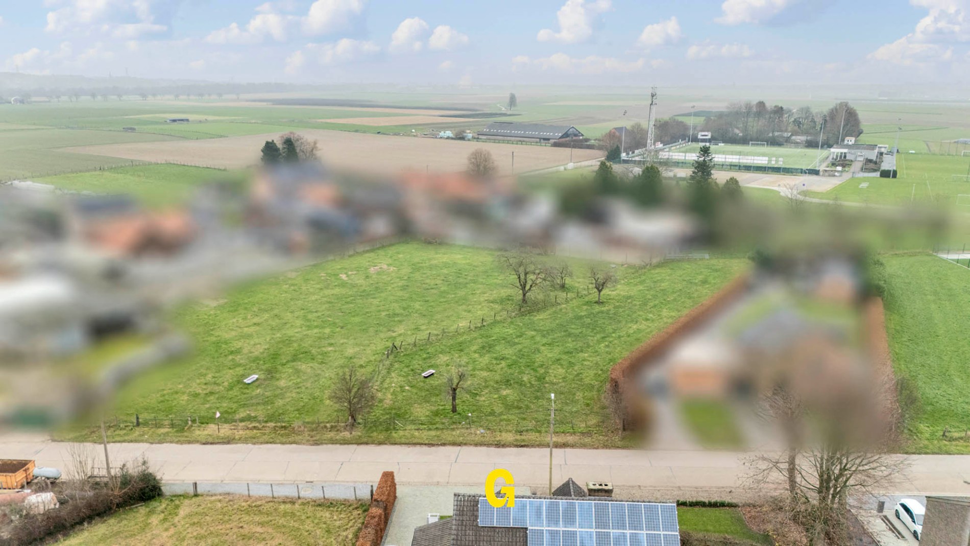 Ruim bouwperceel voor halfopen bebouwing op 9a 96ca te Mopertingen, grenzend aan agrarische zone - foto 4