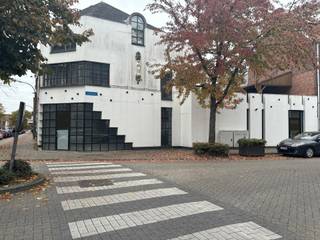 Handelspand te huur in het centrum van Turnhout.In het hart van Turnhout bevindt zich dit veelzijdige handelspand, ideaal voor wie op zoek is naar...