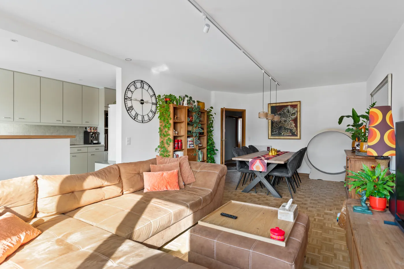 Ruim appartement met 2 slaapkamers en een garagebox - foto 5