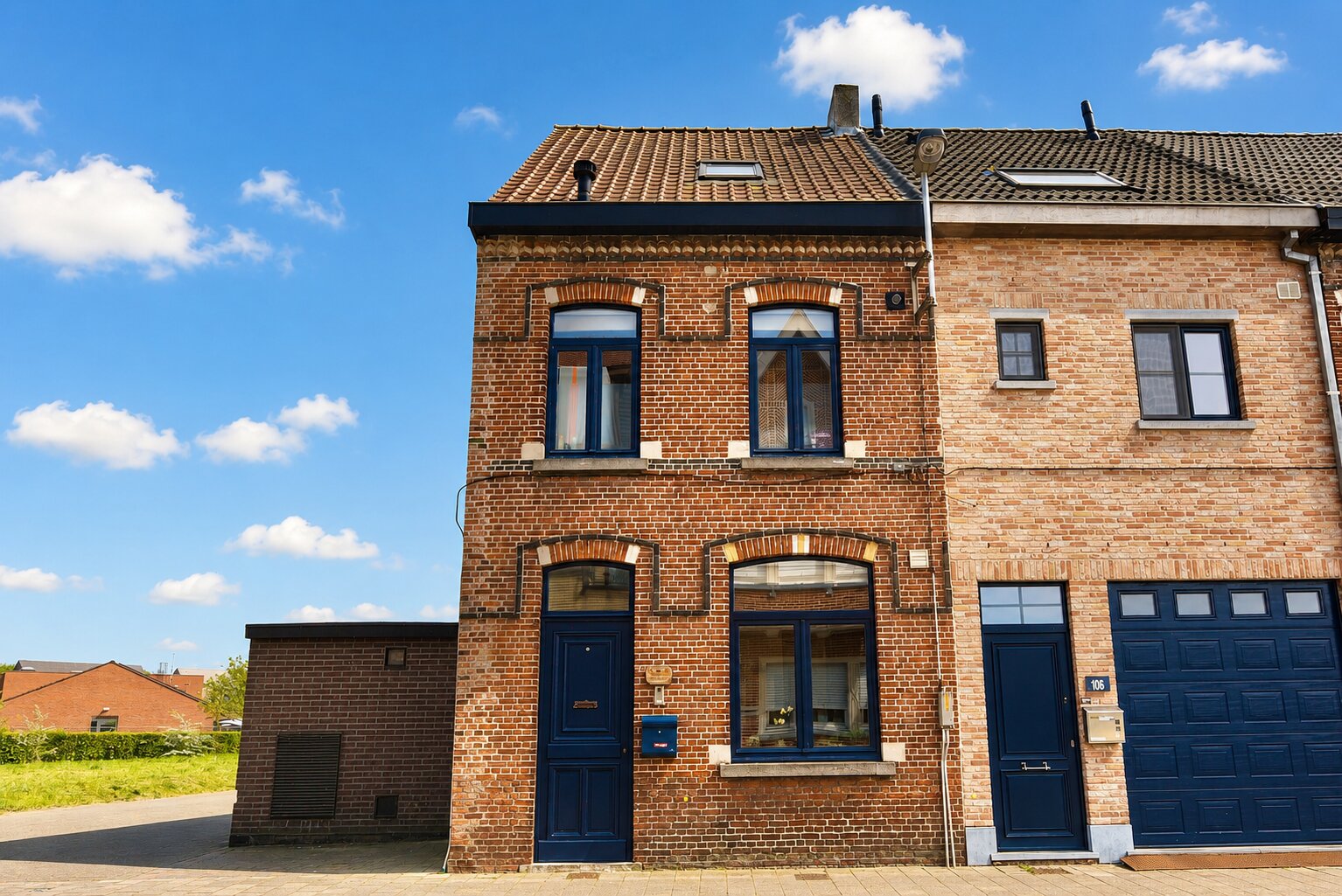 Gerenoveerde woning met 3 slpk en stadstuin voor 290.000 EUR - foto 1