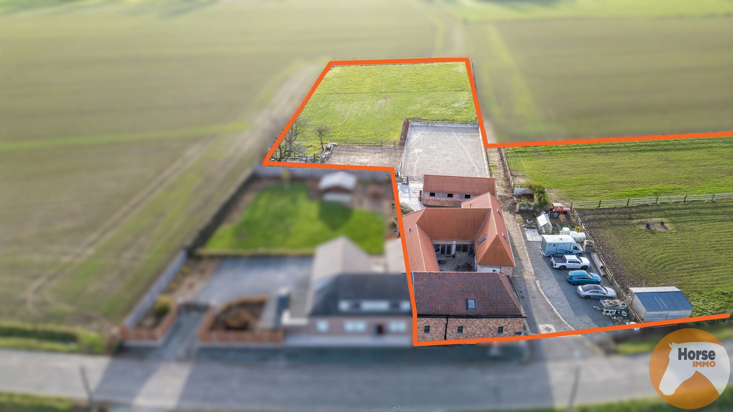 LIERDE - Rustig gelegen vierkantshoeve op 1,5 ha - foto 2