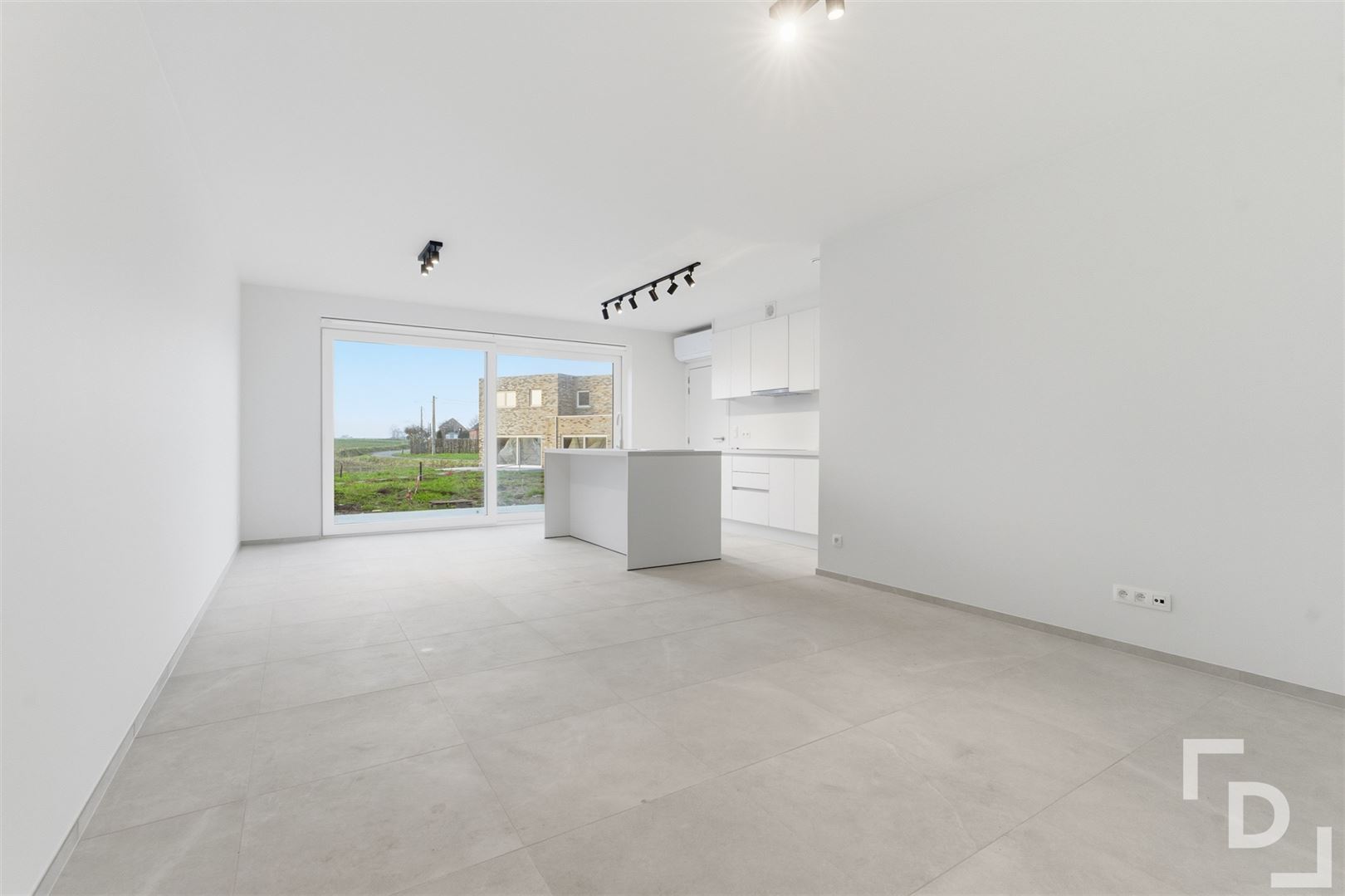 Afgewerkte nieuwbouwwoningen te koop in Proven. - foto 2