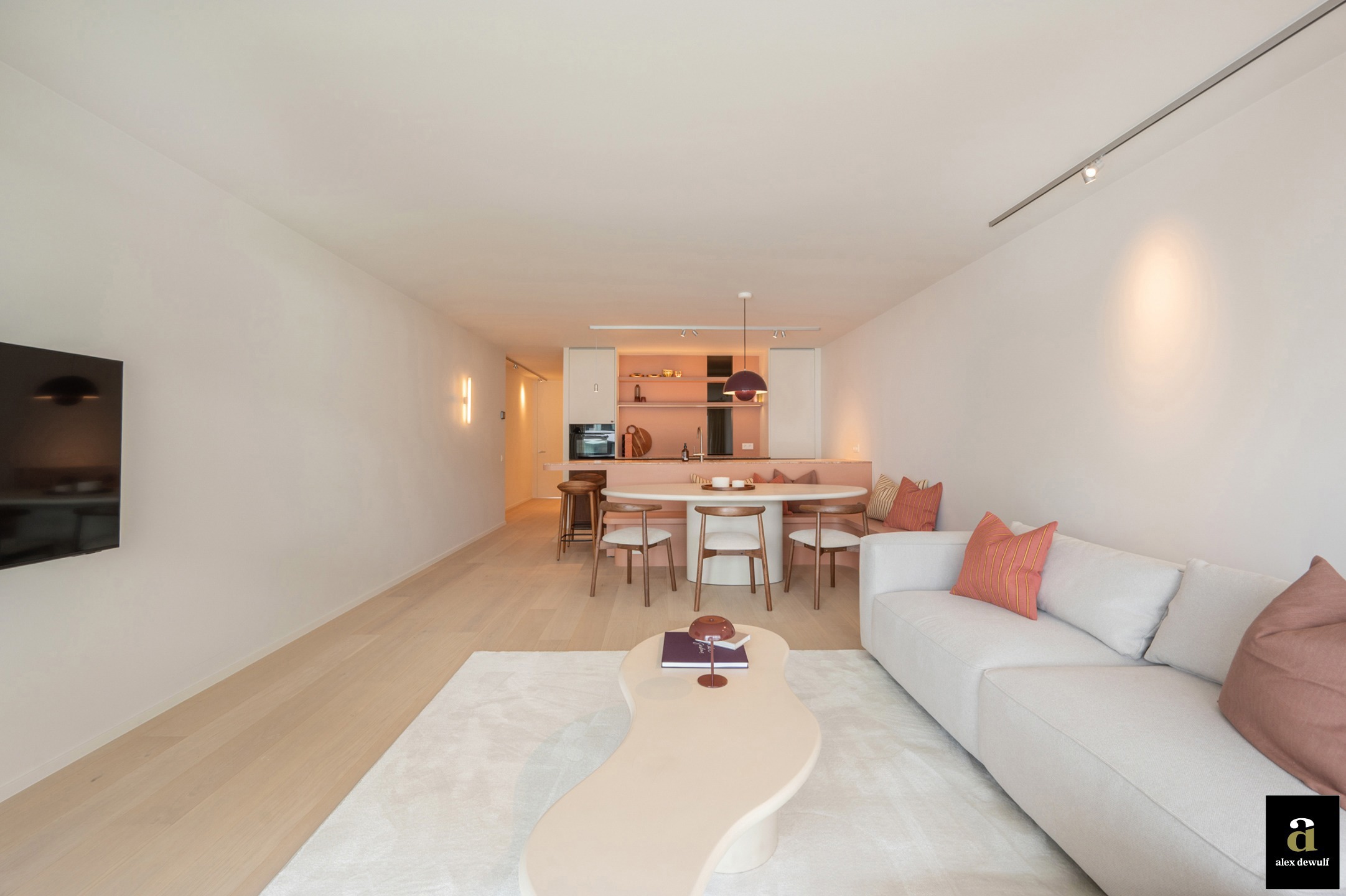 Stijlvol gerenoveerd 3-slaapkamerappartement op topligging in hartje Knokke. - foto 5