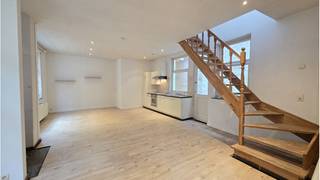 Comfortabele 2-slaapkamerwoning op een interessante ligging in een rustige straat in het centrum van Brugge. Vlakbij het Astridpark en...