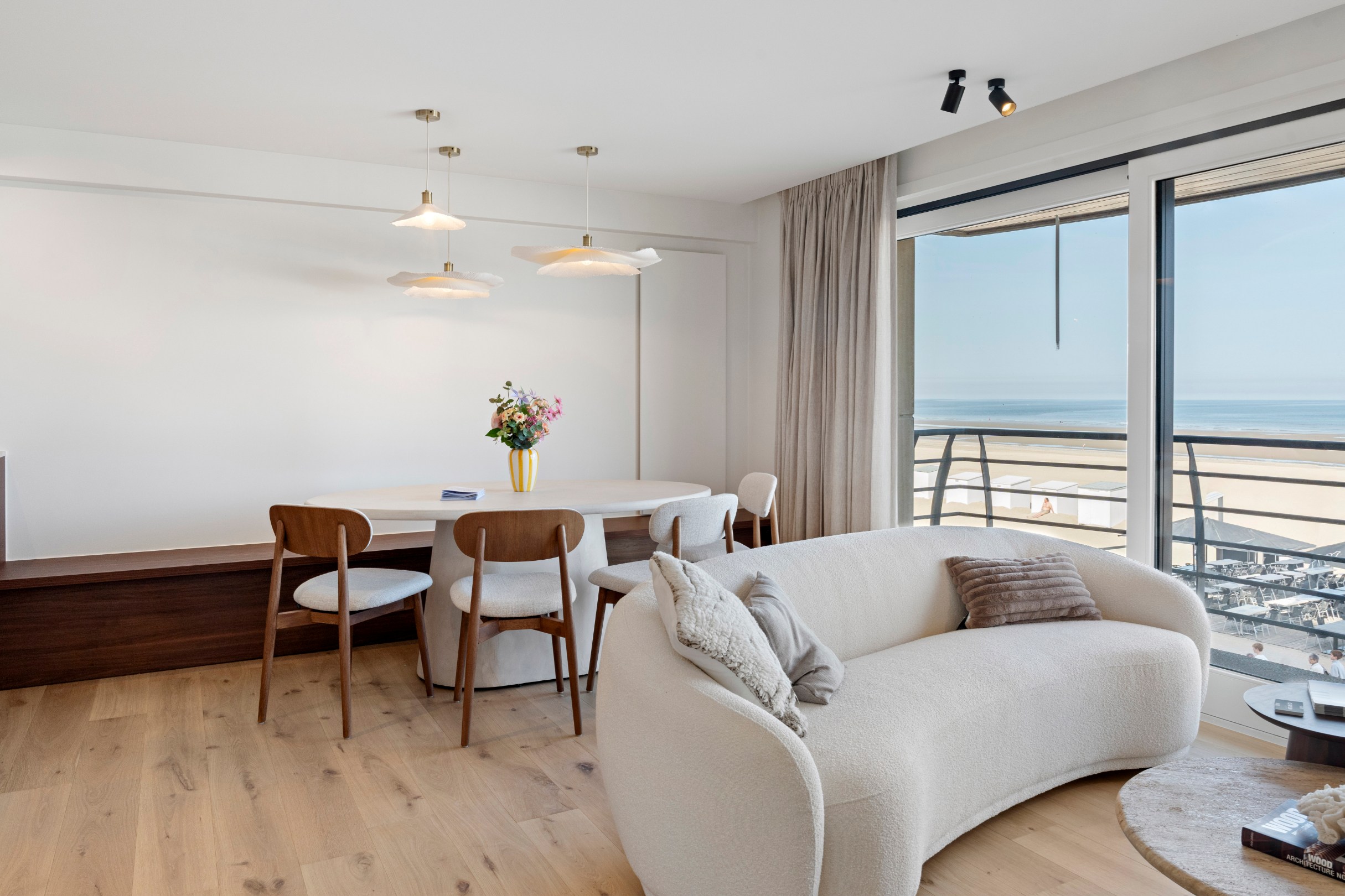 Magnificent luxury apartment with frontal sea view in Koksijde-Bad - photo 4