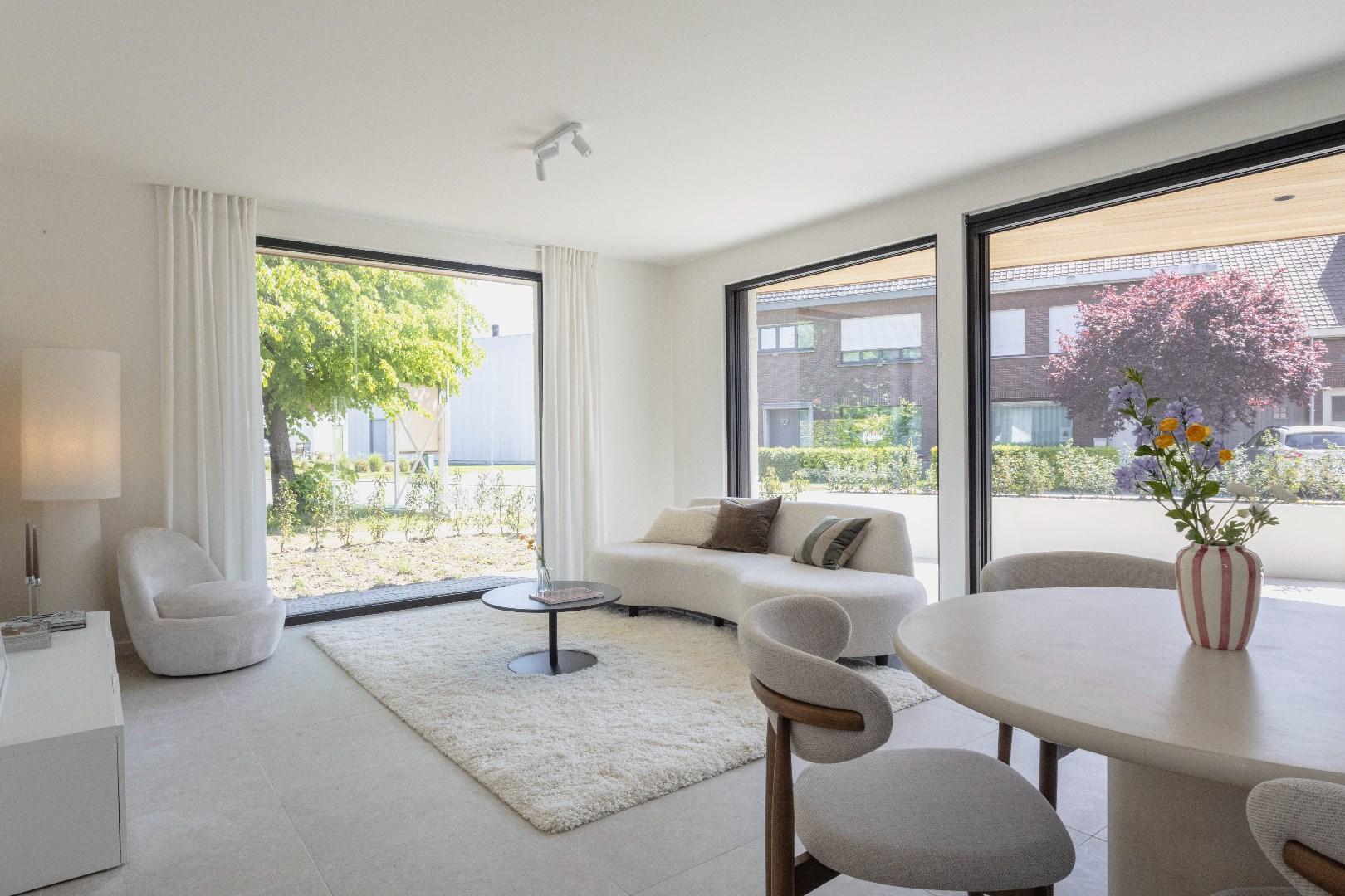 Gelijkvloers/hoek appartement TE KOOP  in 'residentie Daniël &amp; Zozima'. - foto 2