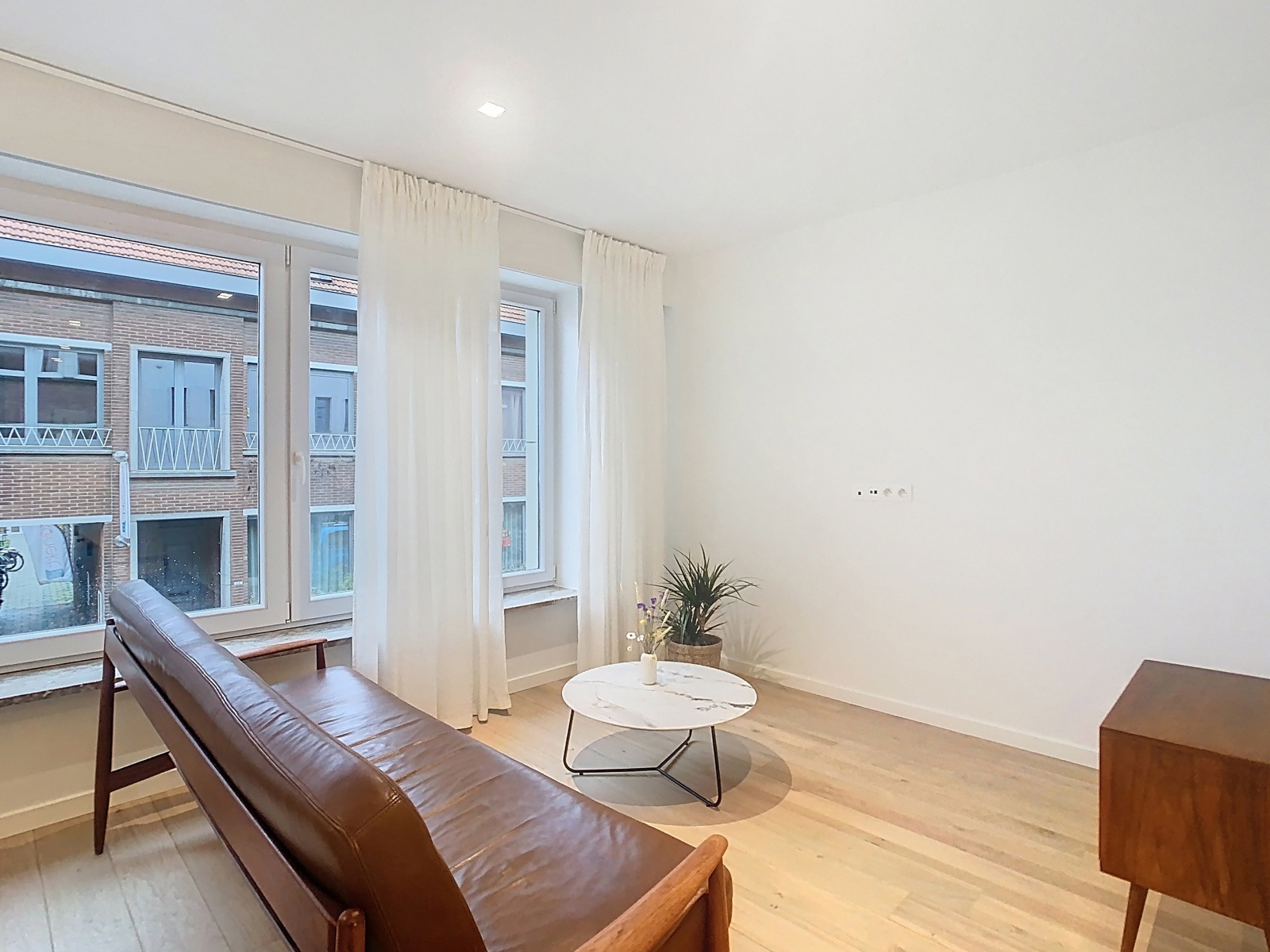 Gemeubeld appartement op toplocatie! - foto 4