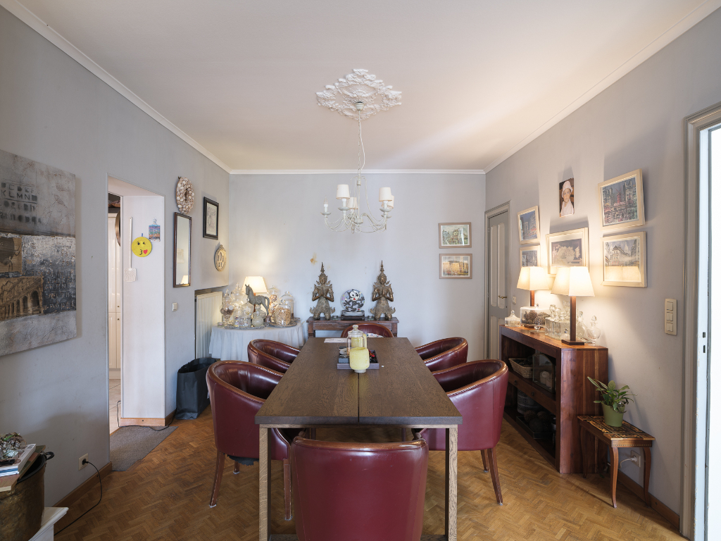 Sint-Amandsberg. Op te frissen directeurswoning met bijhorend magazijn en afzonderlijke loft op een boogscheut van het centrum van Gent. - foto 5