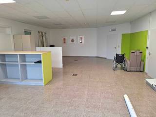 Commercial for rent in Balen