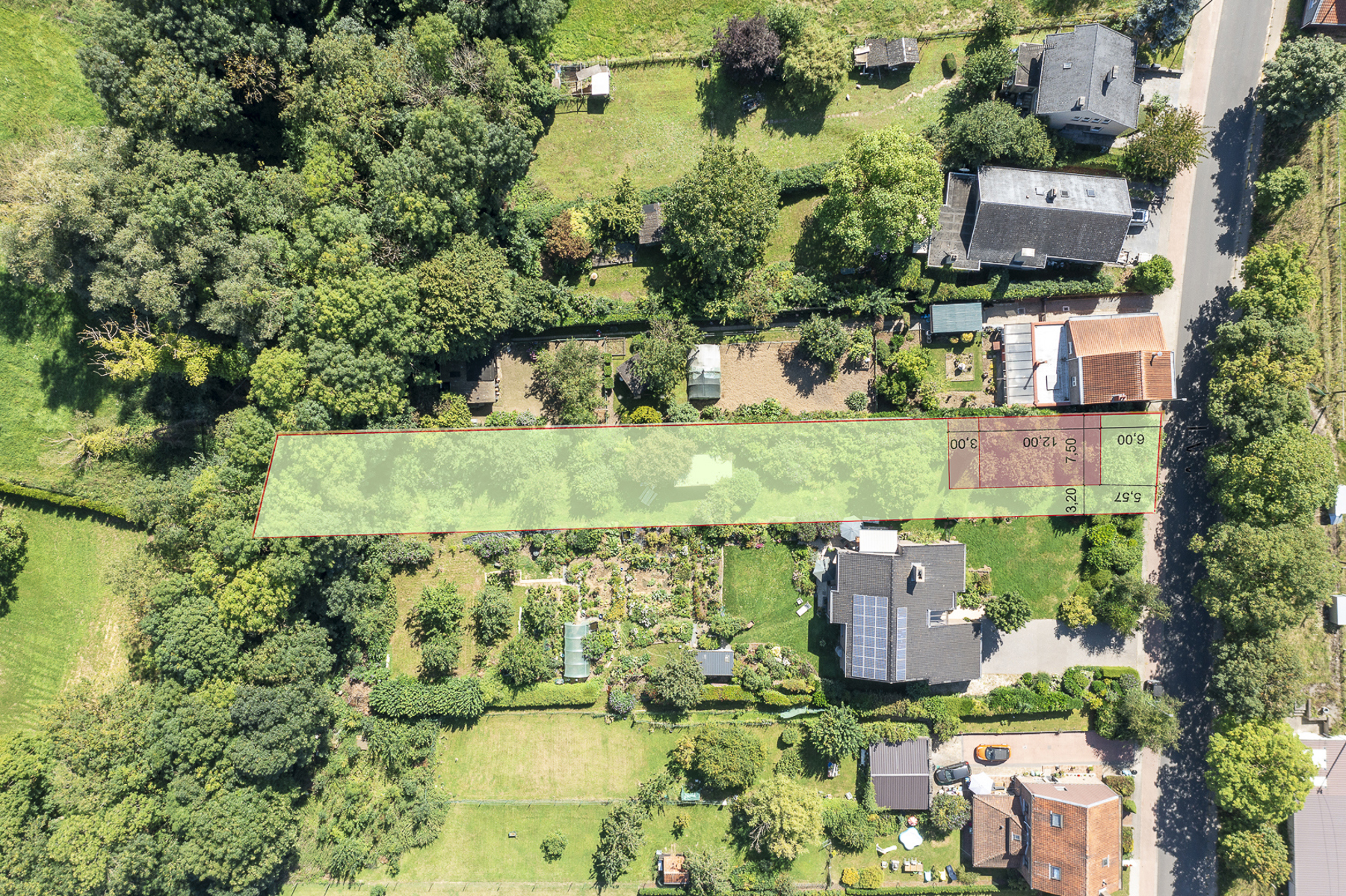 Prachtig perceel van 9a57 voor een halfopenbebouwing - foto 2