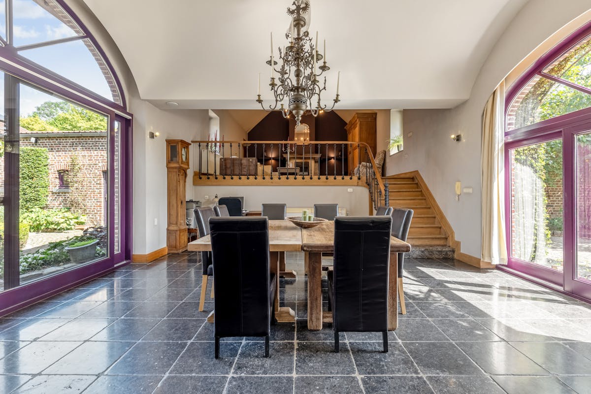 Gerenoveerde vierkantshoeve in het landelijke Vliermaal - foto 3