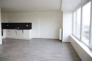 Cozy, beautiful, bright apartment a stone's throw from the City, close to public transportation.Book your appointment online at www.maximm.be -...