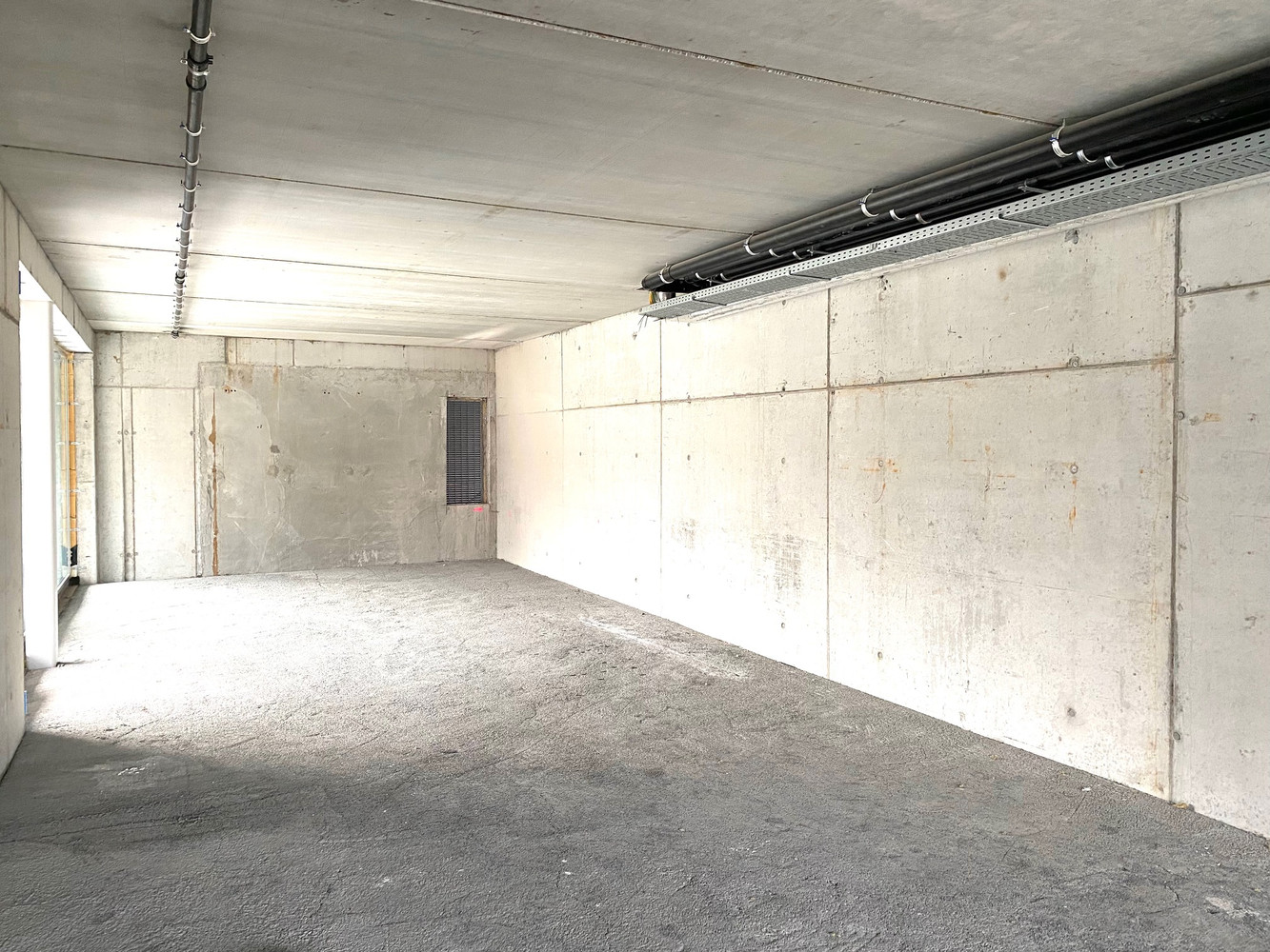 Nieuwbouw kantoor (ca. 130 m²) + 2 ondergrondse auto staanplaatsen inbegrepen - photo 4