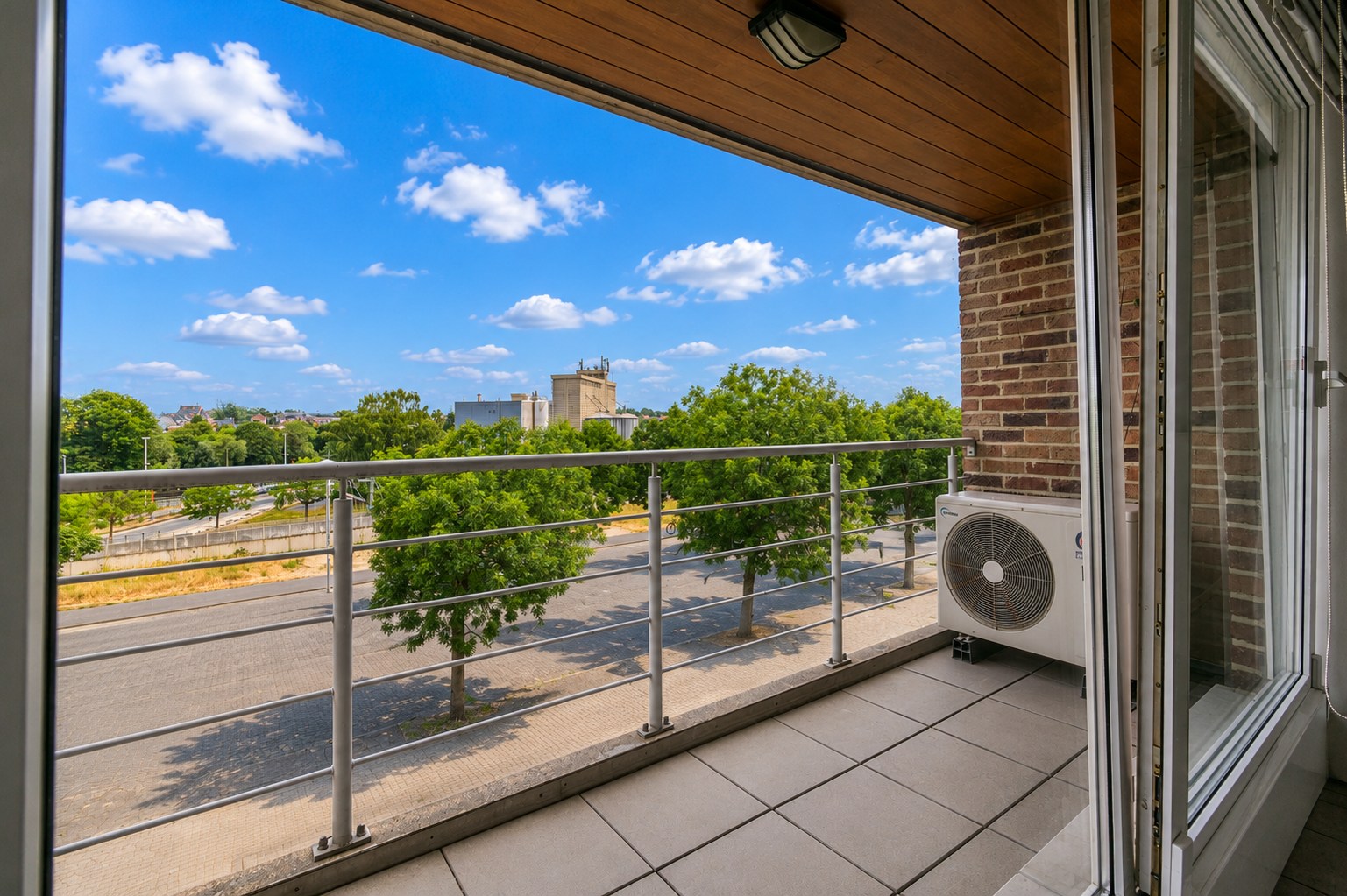 RUIM APPARTEMENT (EPC: B) MET 2 SLP, TERRASSEN & GARAGEBOX! - foto 4