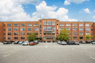 Kantoren in het administratief centrum Blairon te Turnhout, gebouw Peter Corbeels, naast de HuisartsenwachtpostLigging: Campus Blairon is gelegen aan...