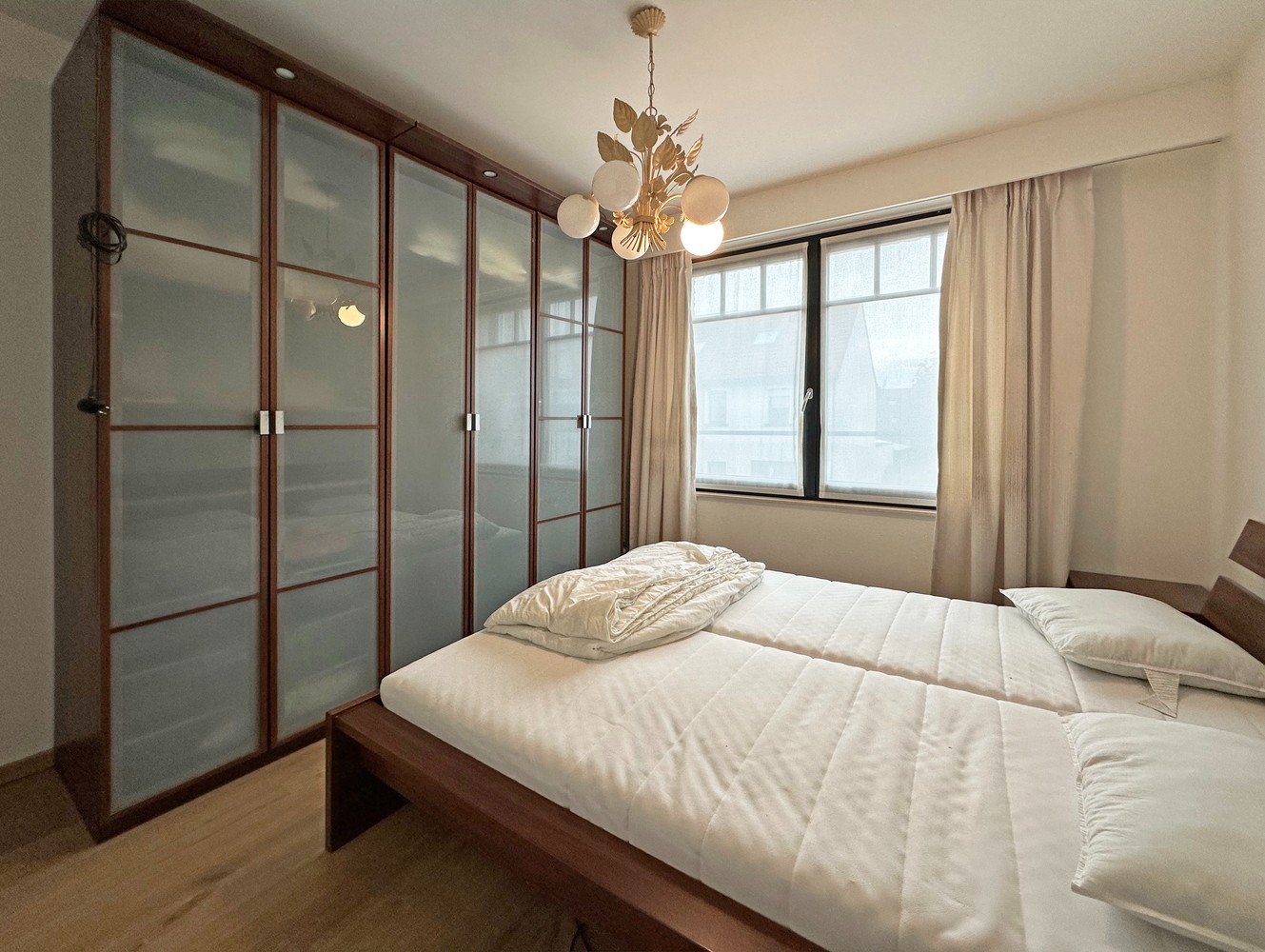 Luxueus appartement op de eerste verdieping op rustige centrumlocatie te 's Gravenwezel. - foto 5