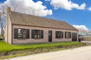 Deze vrijstaande woning is gelegen aan de Poederstraat 18 in Arendonk. U woont hier in een aangename omgeving vlak bij alle dagelijkse...