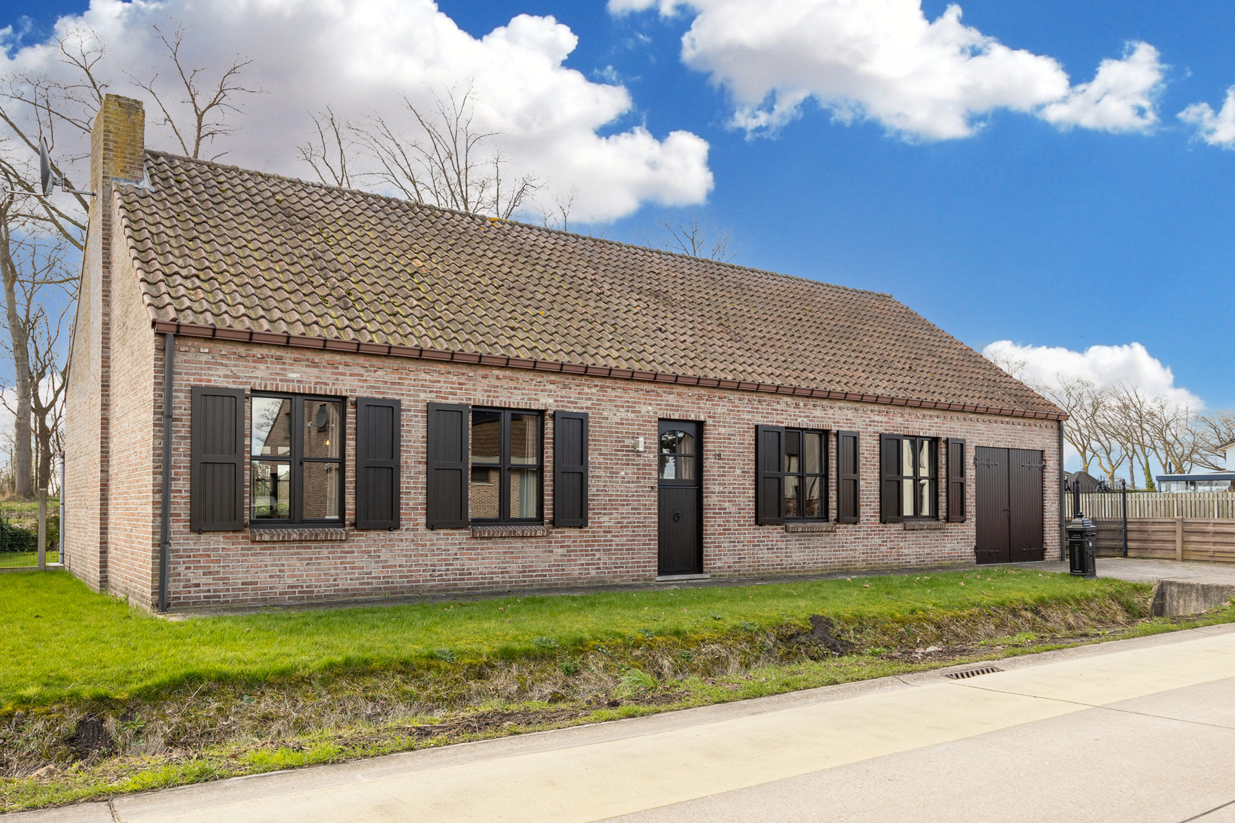 Ruime vrijstaande woning met zonnige tuin - foto 2