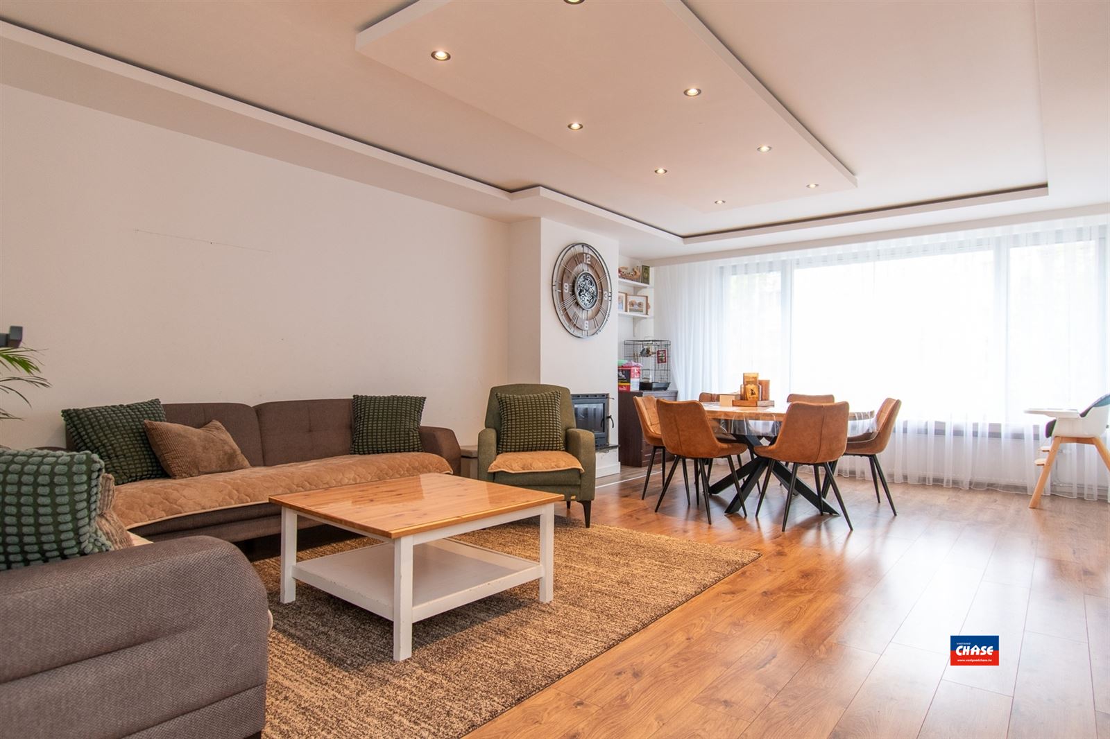 Appartement met 3 slaapkamers + dressing, kelder en garage - foto 4