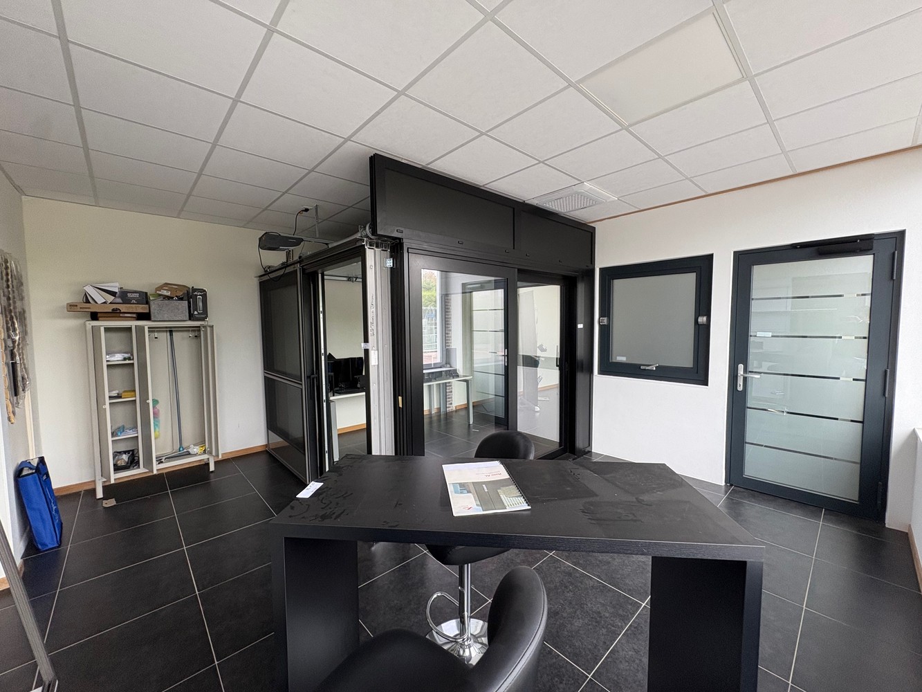 Commercial for rent in Waremme - photo 4