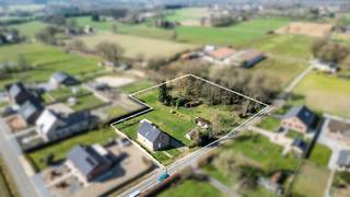 Welkom op Daalstraat 106 in Opoeteren.Deze open bebouwing, gebouwd in 2003, is gelegen op een uitzonderlijk groot perceel van maar liefst 39a 14ca.De...