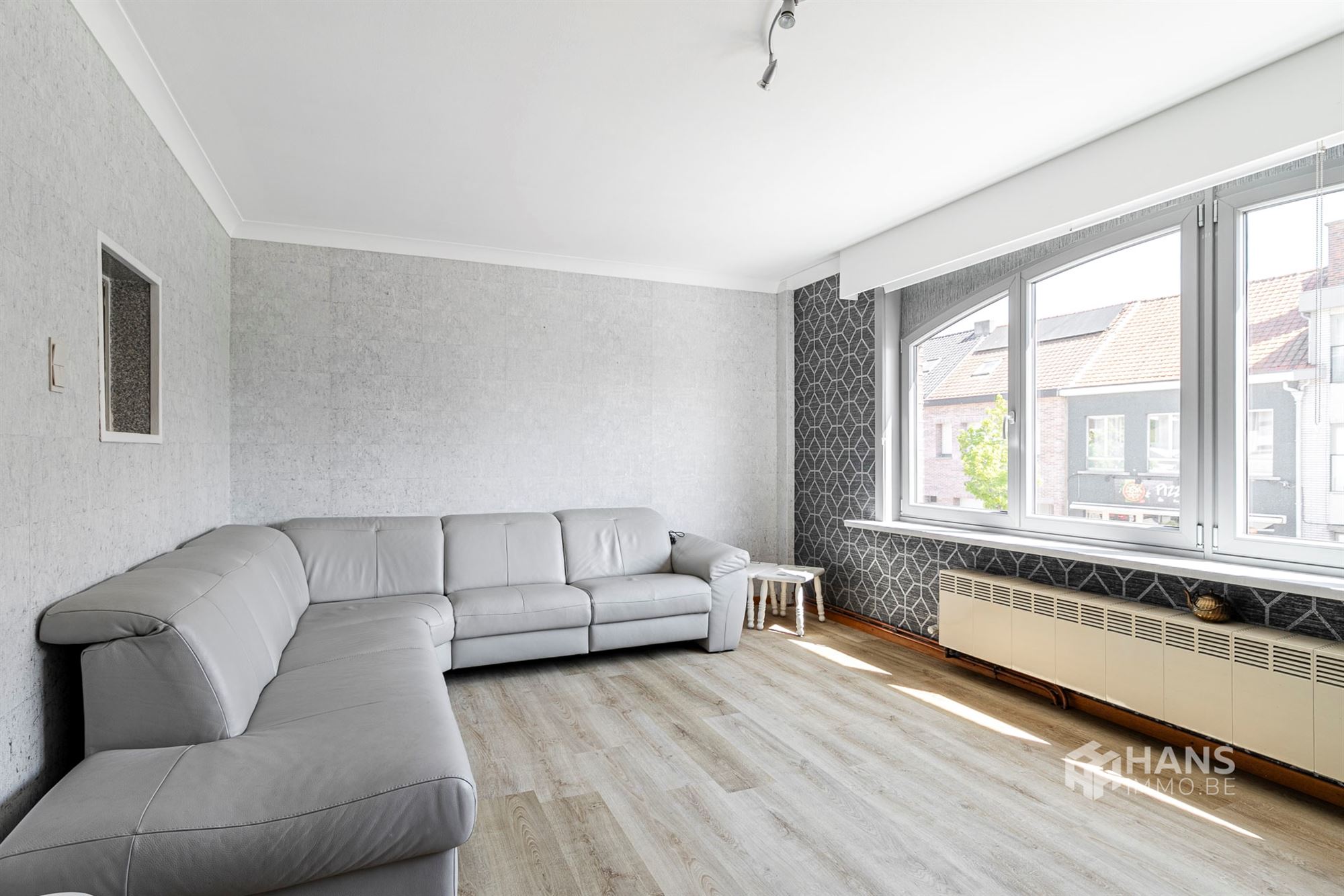 Verzorgde bel-etage (186 m²) met 3 slaapkamers en tuin (312 m²) in Bazel. - foto 5