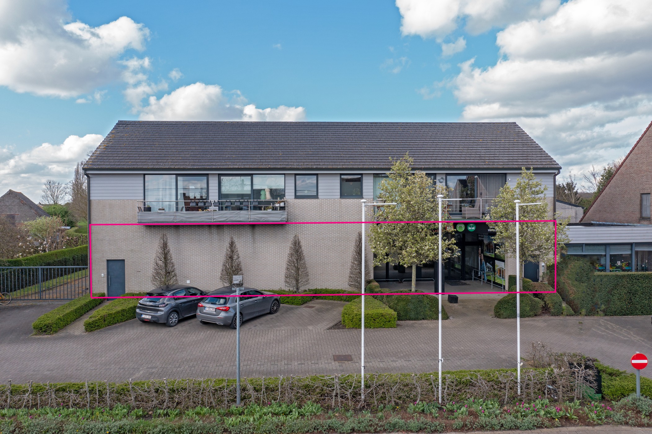 Handelspand van 831 m² te koop in Lievegem - foto 1