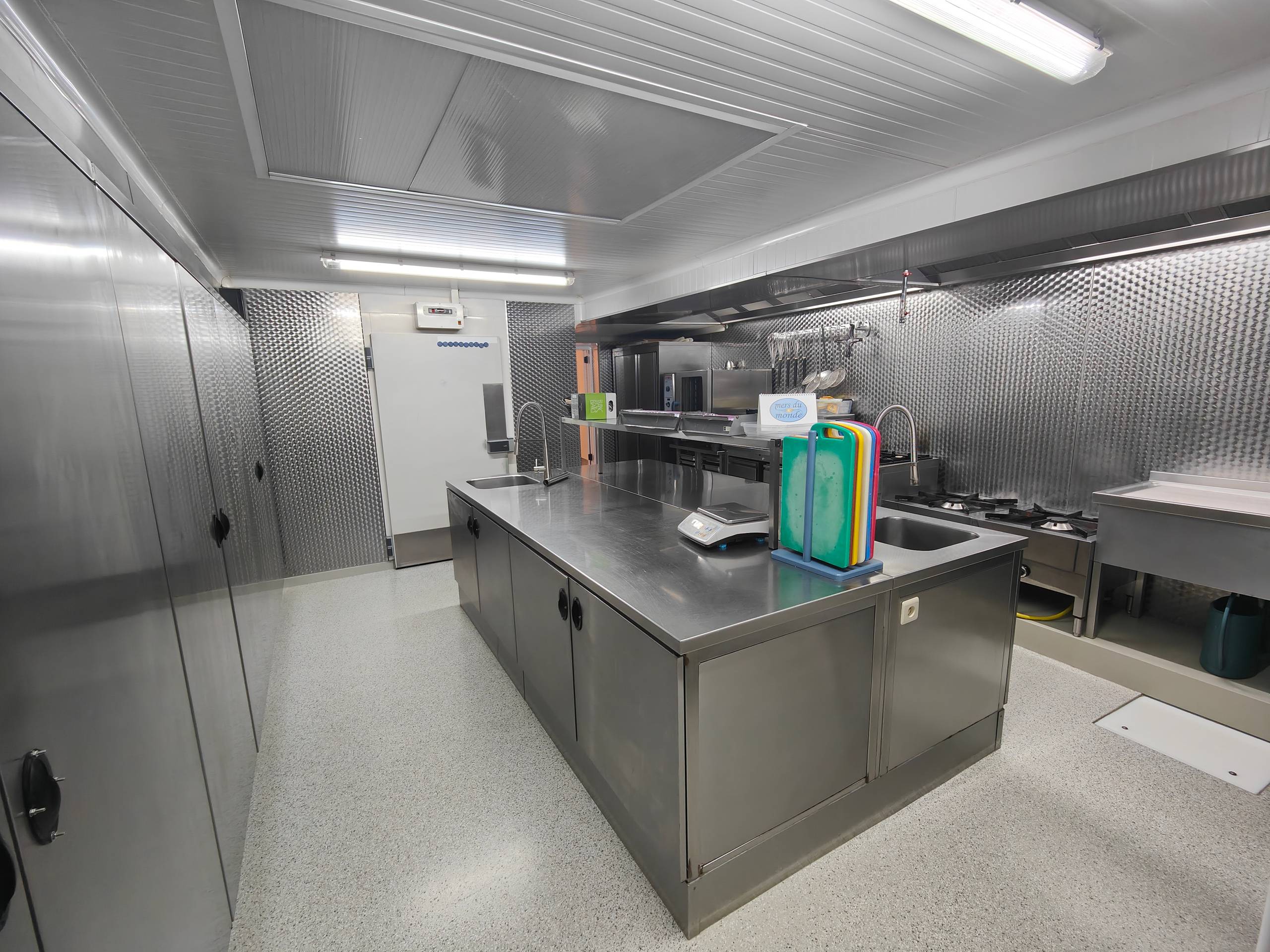 Apartment for sale in Comines-Warneton with 2 bedrooms - photo 4