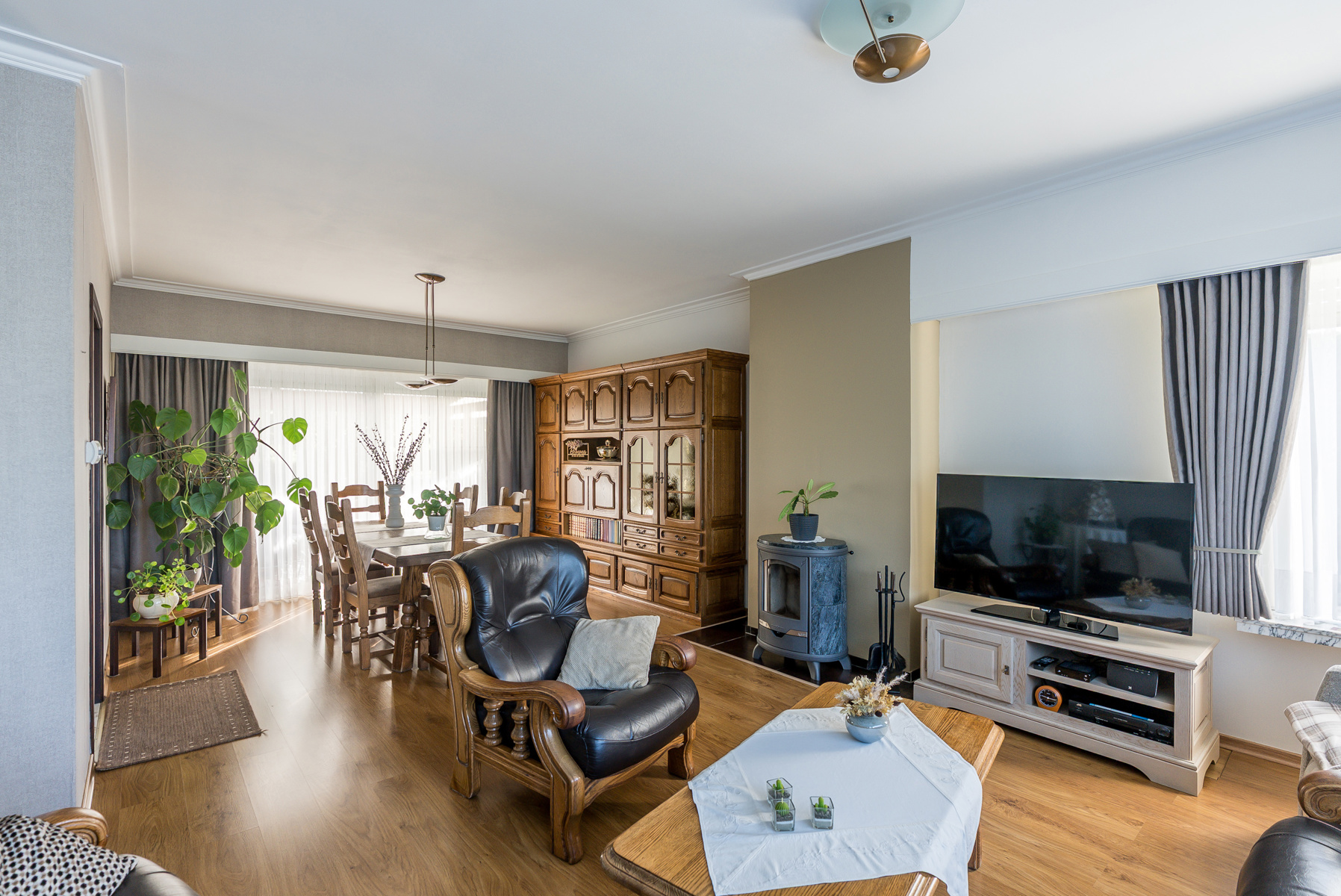 Uniek landelijk wonen op een royaal perceel van 52 are 13 ca. - foto 5