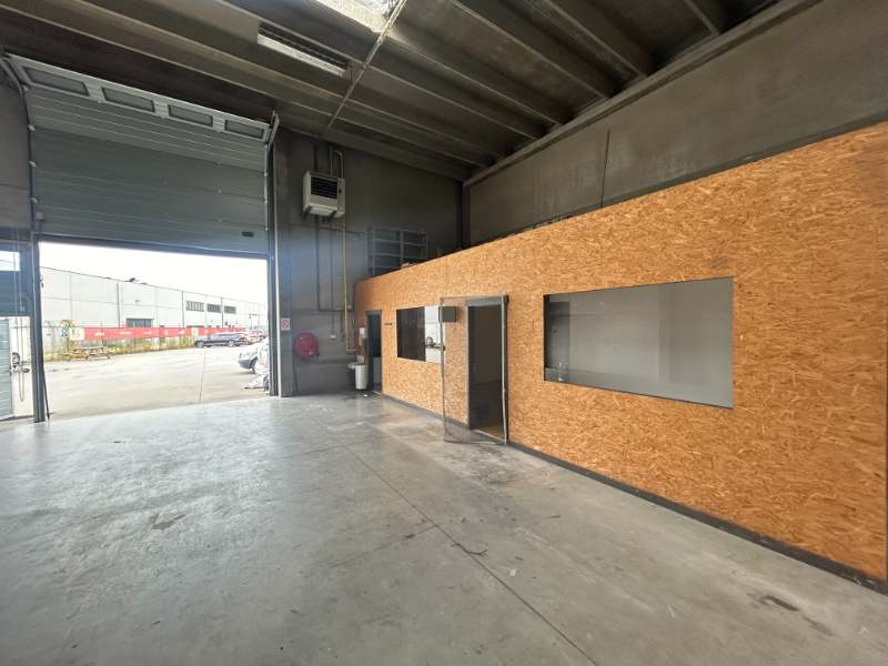 Mooie KMO-loods op strategische ligging nabij R4 – Gent - photo 4