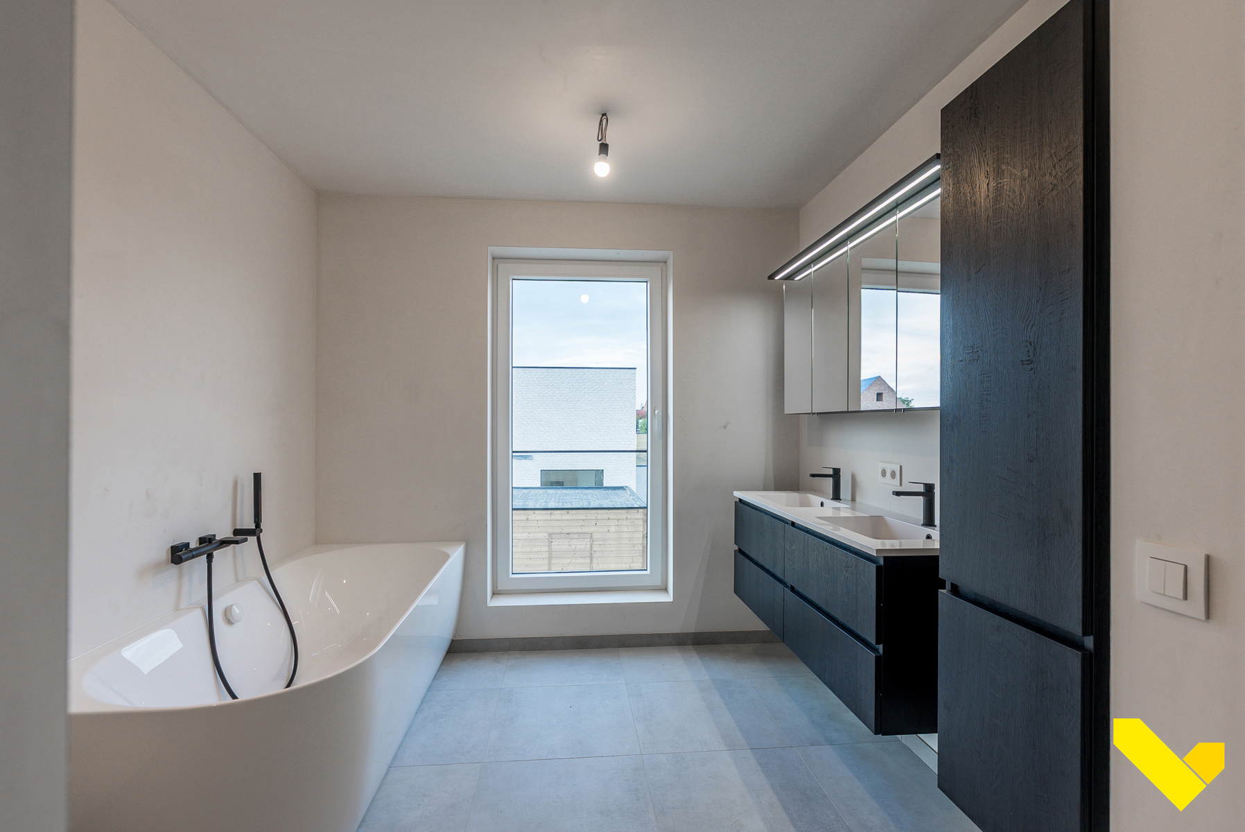 Eigentijds project met hedendaagse BEN nieuwbouwwoningen. - foto 3