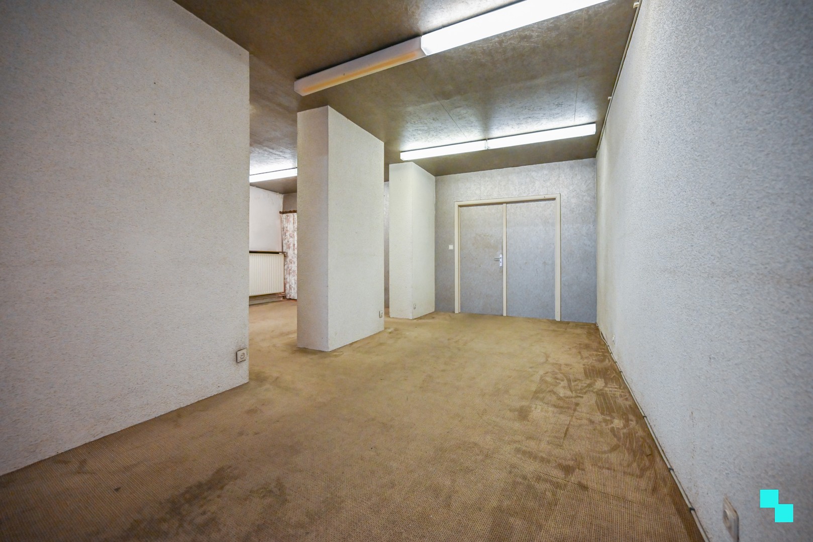 Ruime woonst met tal van mogelijkheden nabij centrum Izegem - photo 4