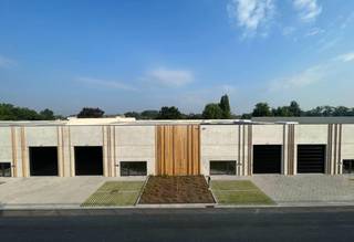 ALGEMEENNieuwbouw Bedrijvenpark Ter Biest, perfect gepositioneerd in het hart van Sint-Truiden, te midden van de betoverende landschappen van...