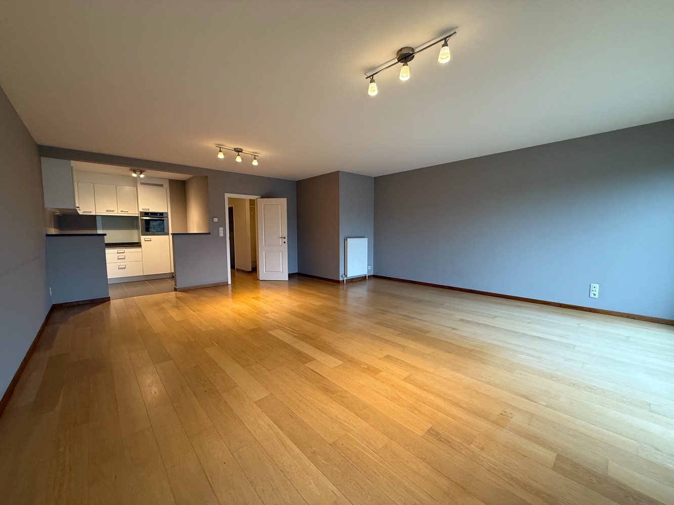 APP. I 2 SLPK I GARAGEBOX I DUFFEL - foto 3