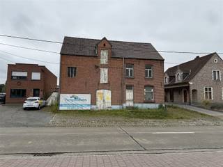 Tussen het centrum van Itegem en Hulshout ligt deze oude mechanische maalderij met woonhuis. De maalderij is beschermd bouwkundig erfgoed. Er werd...