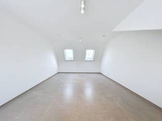 Aménagement du 4e étage : - Entrée avec toilettes invités- espace de vie confortable- cuisine entièrement équipée, équipée de tous les appareils-...