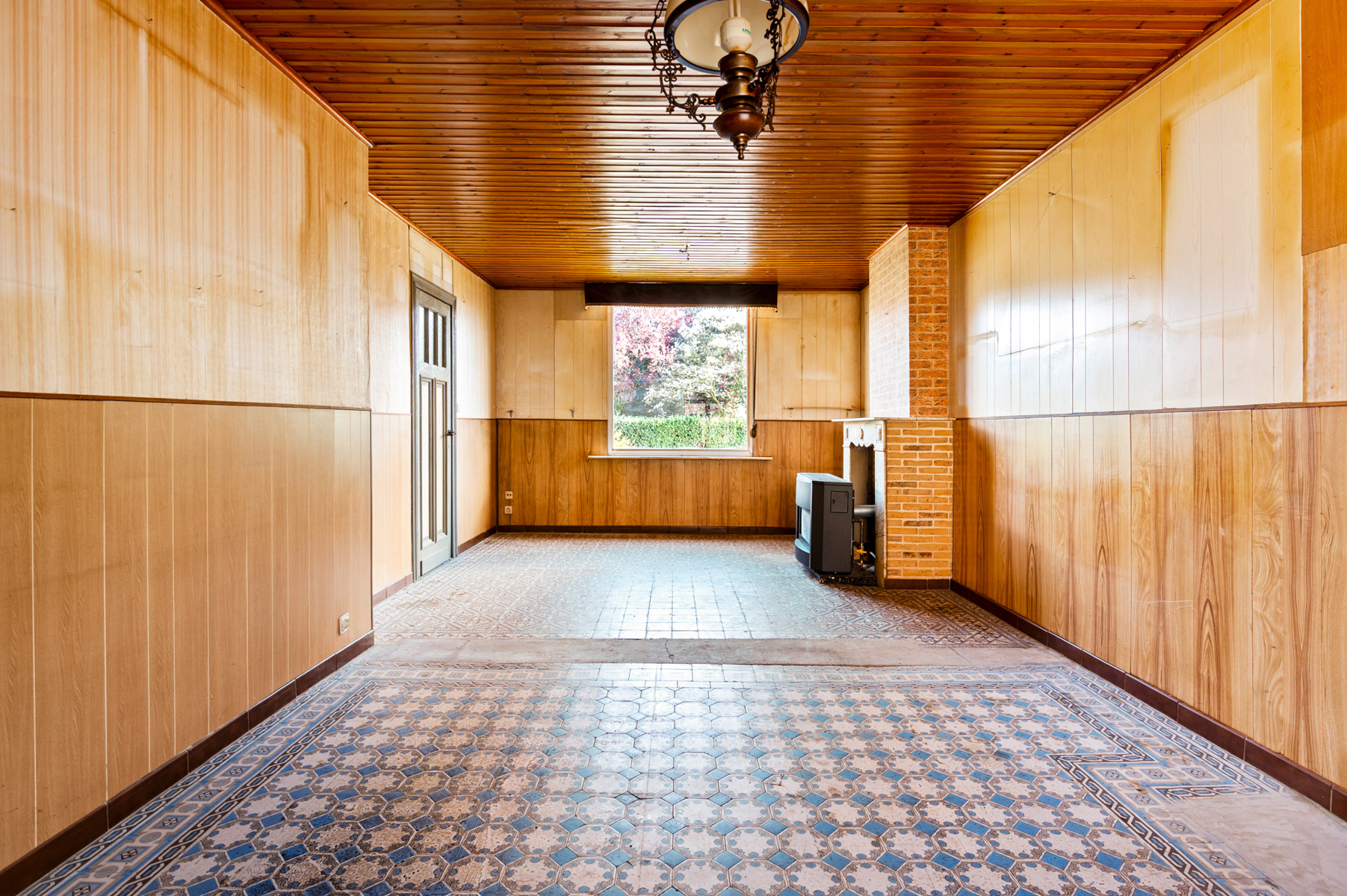 Te renoveren woning gelegen op een perceel van ca. 449 m². - foto 3