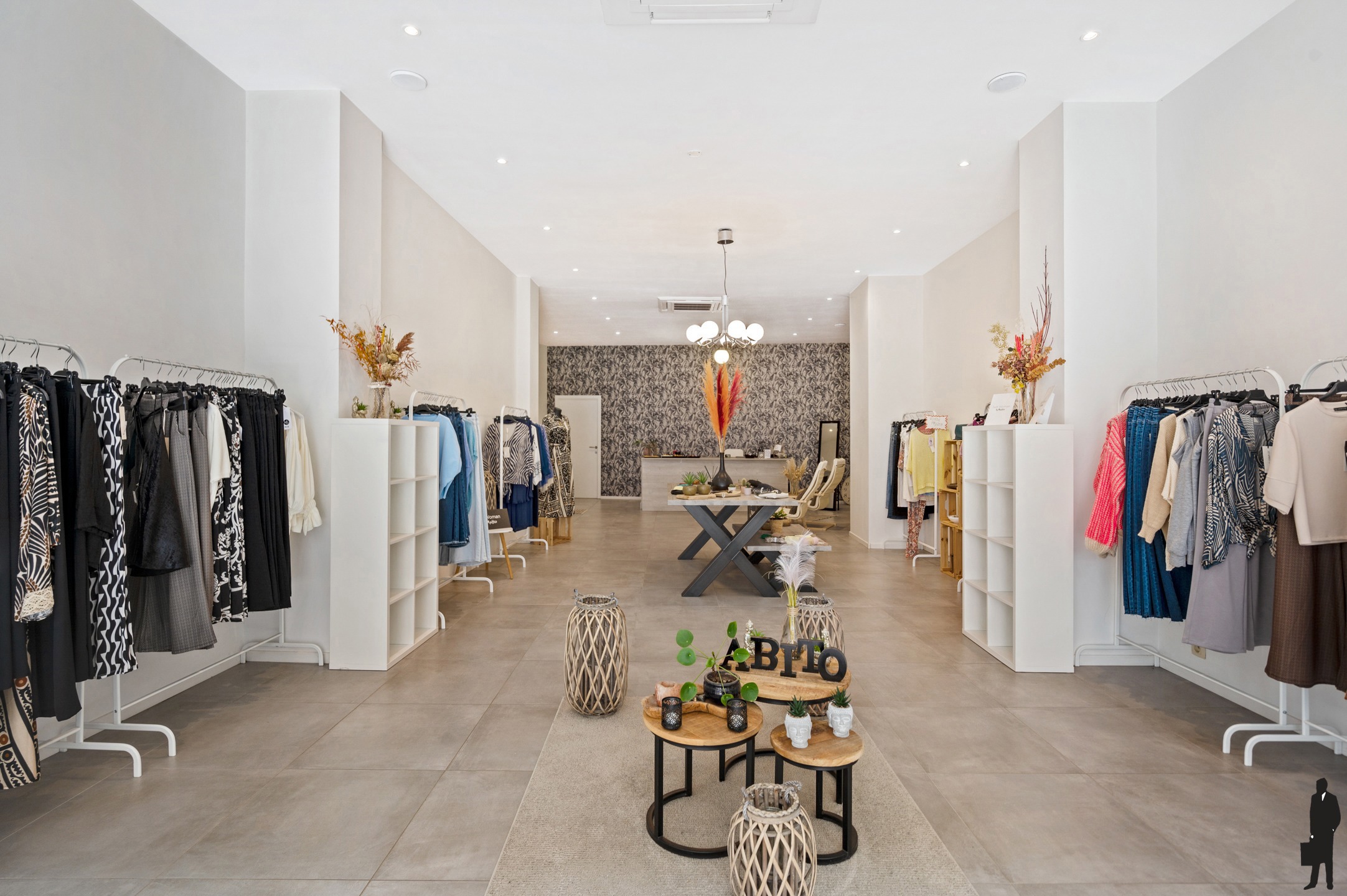 Gerenoveerd handelspand pal in het centrum van Kontich - foto 3