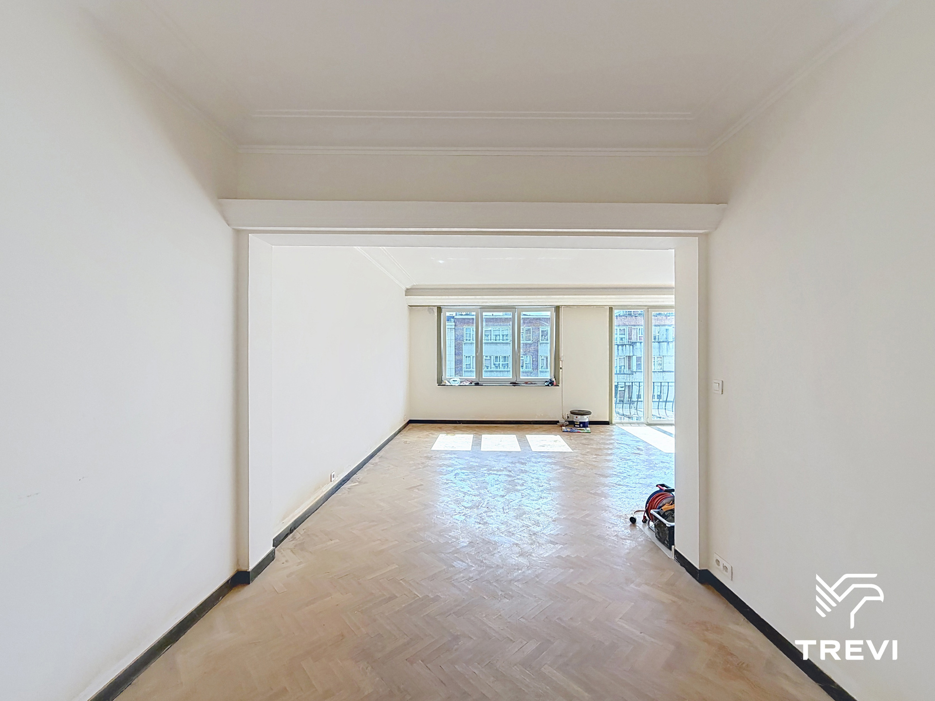 Licht appartement met 2 slaapkamers + parkeerplaats - foto 5