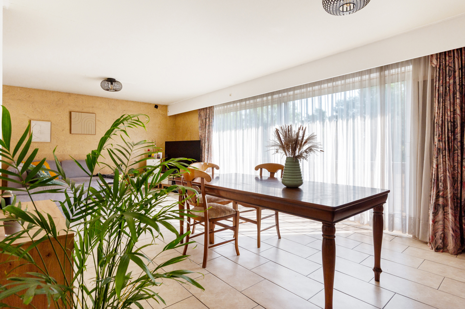 Appartement te koop in Merksem met 3 slaapkamers - foto 4