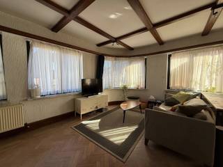 Ruim en lichtrijk appartement met 2 slaapkamers in hartje Herentals.Dit statige appartement bevindt zich op een toplocatie, aan het einde van de...