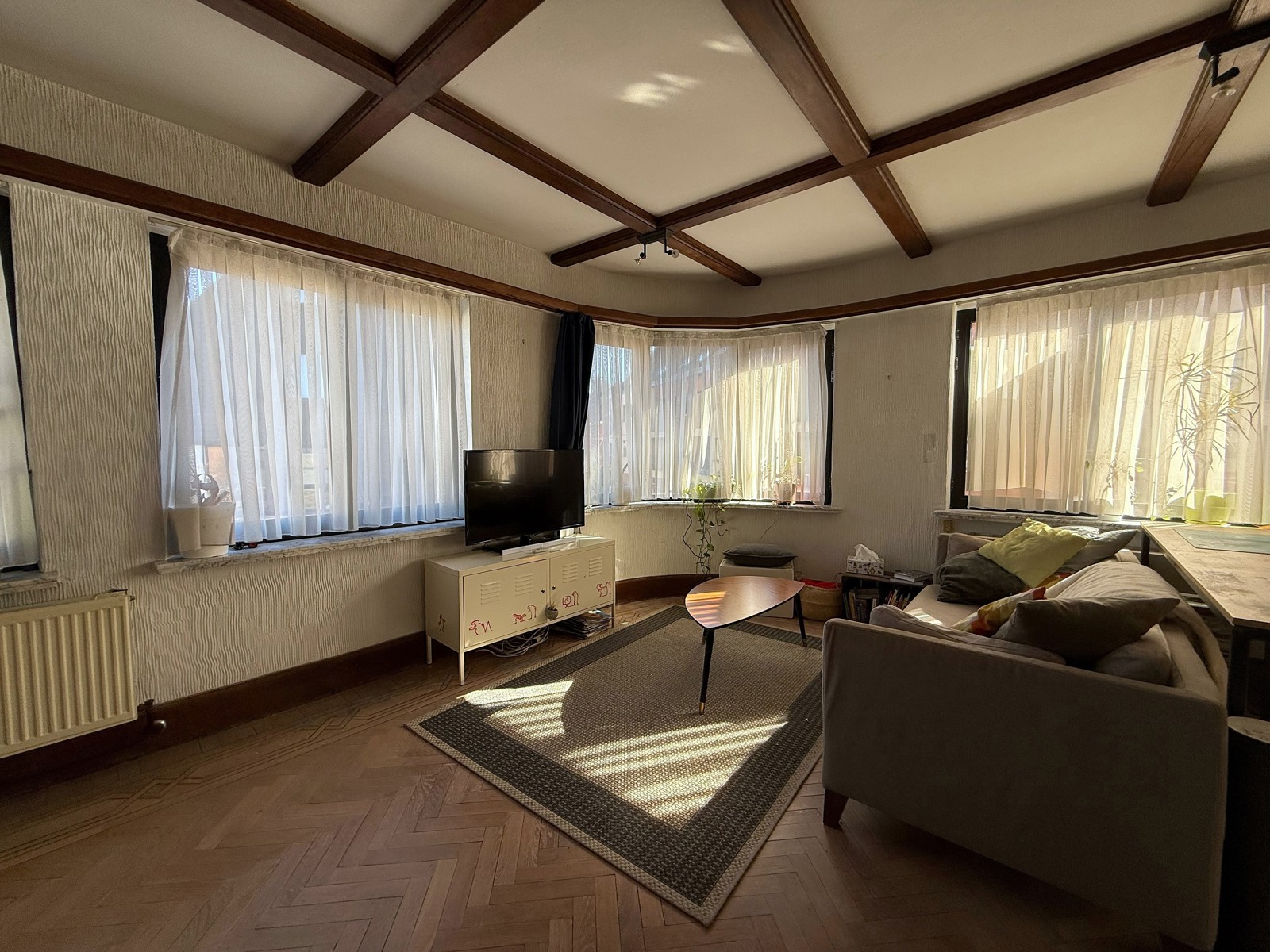 Ruim appartement met twee slaapkamers. - foto 3