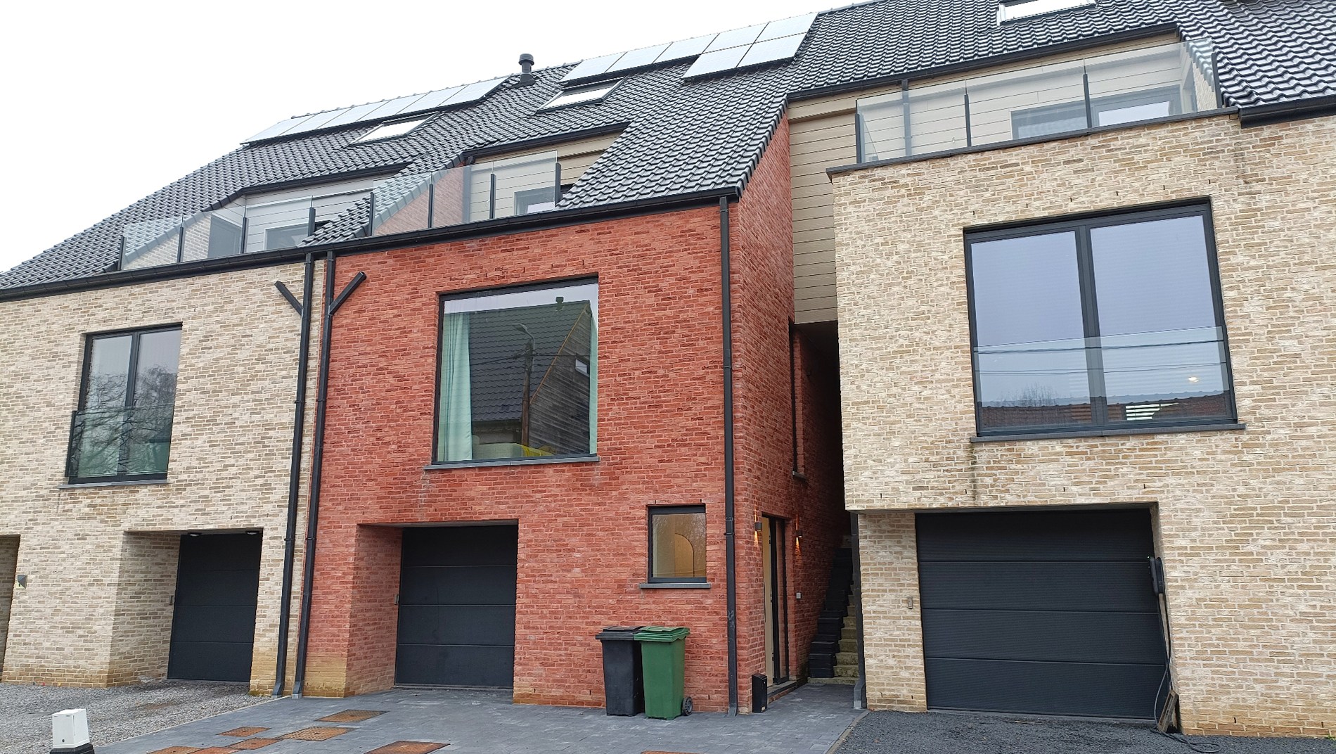 Nieuwbouwwoning met 4 slaapkamers te Bierbeek - foto 1